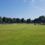 娘とゴルフを楽しむ