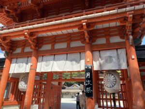 お１日お参りに行きました